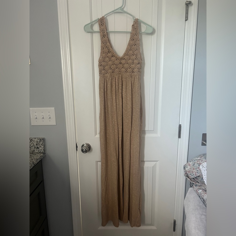 Tan Sleeveless Maxi Dress with Seashell Detail